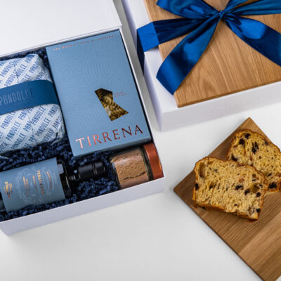 Box gourmet Cena Stellata con pandolce, pasta, olio EVO e tagliere